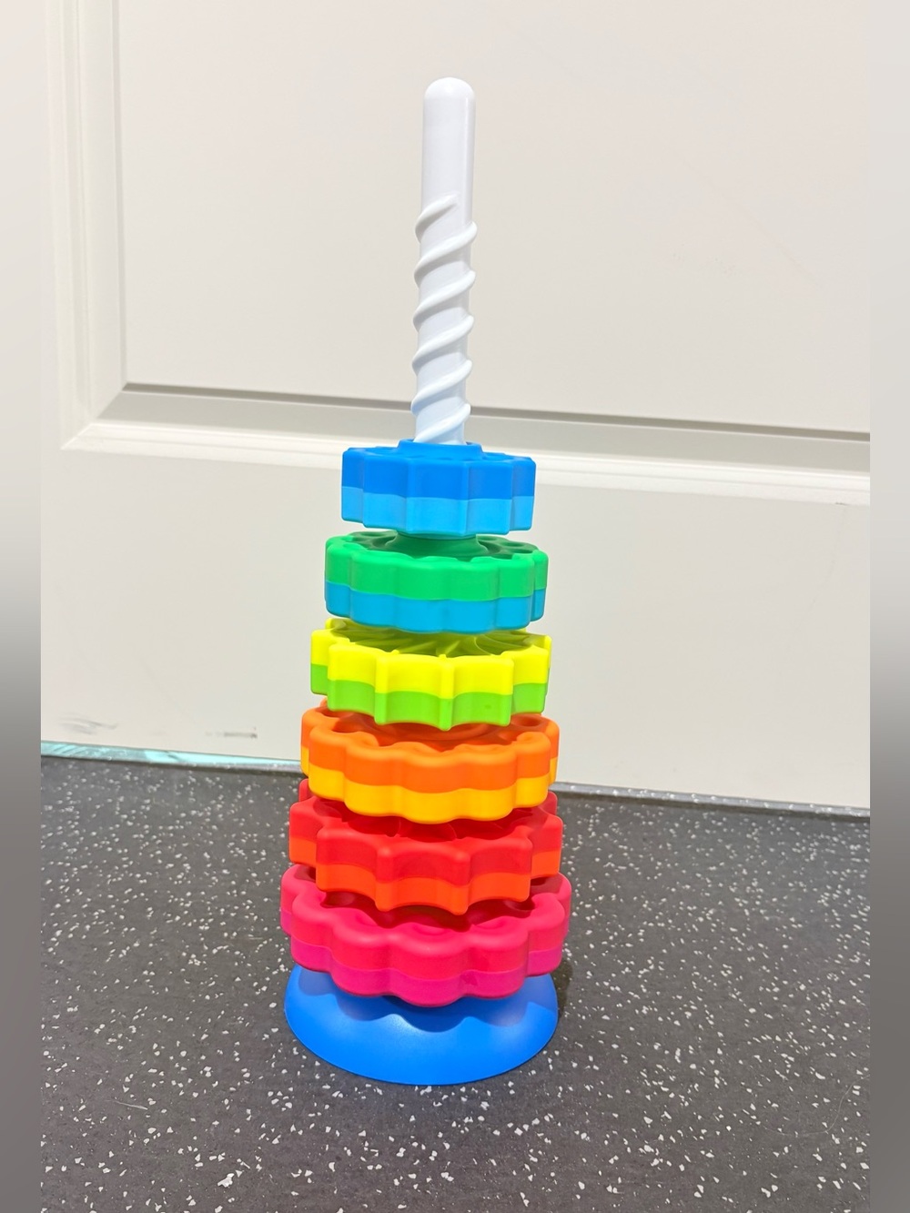 Fat Brain Toys Spin Again